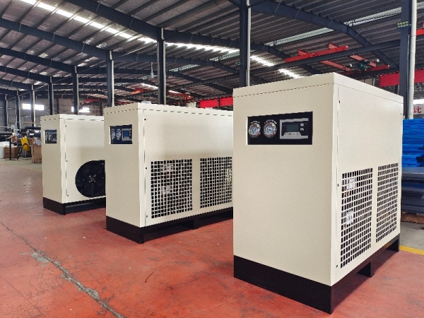 How to Select a Suitable Desiccant Air Dryer for Screw Air Compressors & Is a Desiccant Air Dryer Necessary?